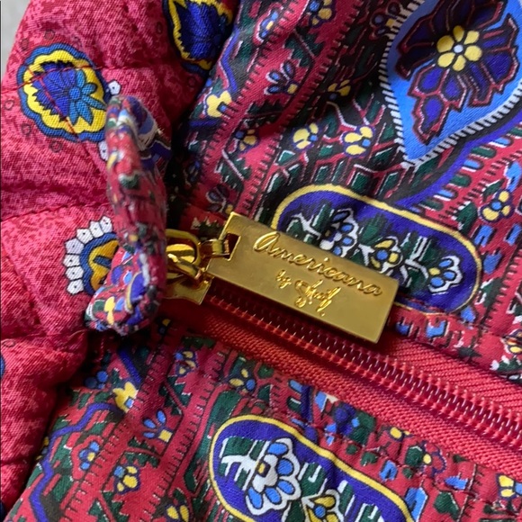 Patterned Weekend Tote - Picture 7 of 12